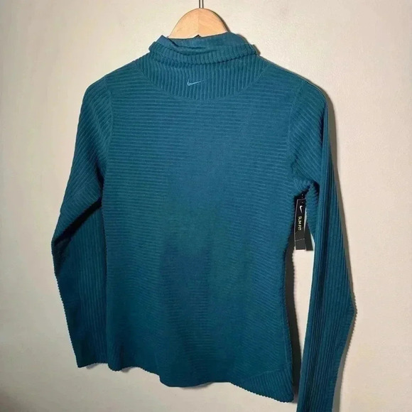 NWT Nike Pro Hyperwarm Shirts Tops Women's Training  Shirt Top S - Picture 5 of 7